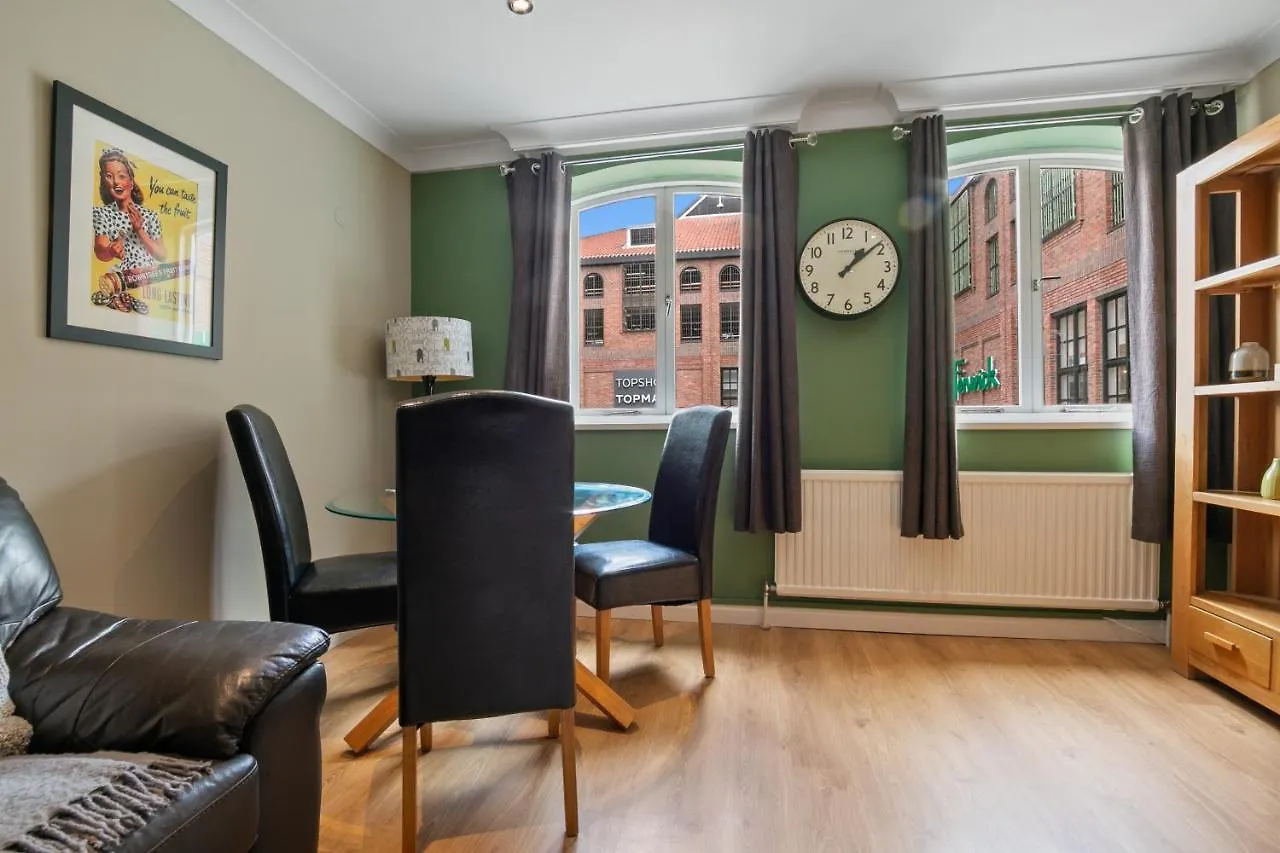 Lovely Apartment In Central York - Pass The Keys